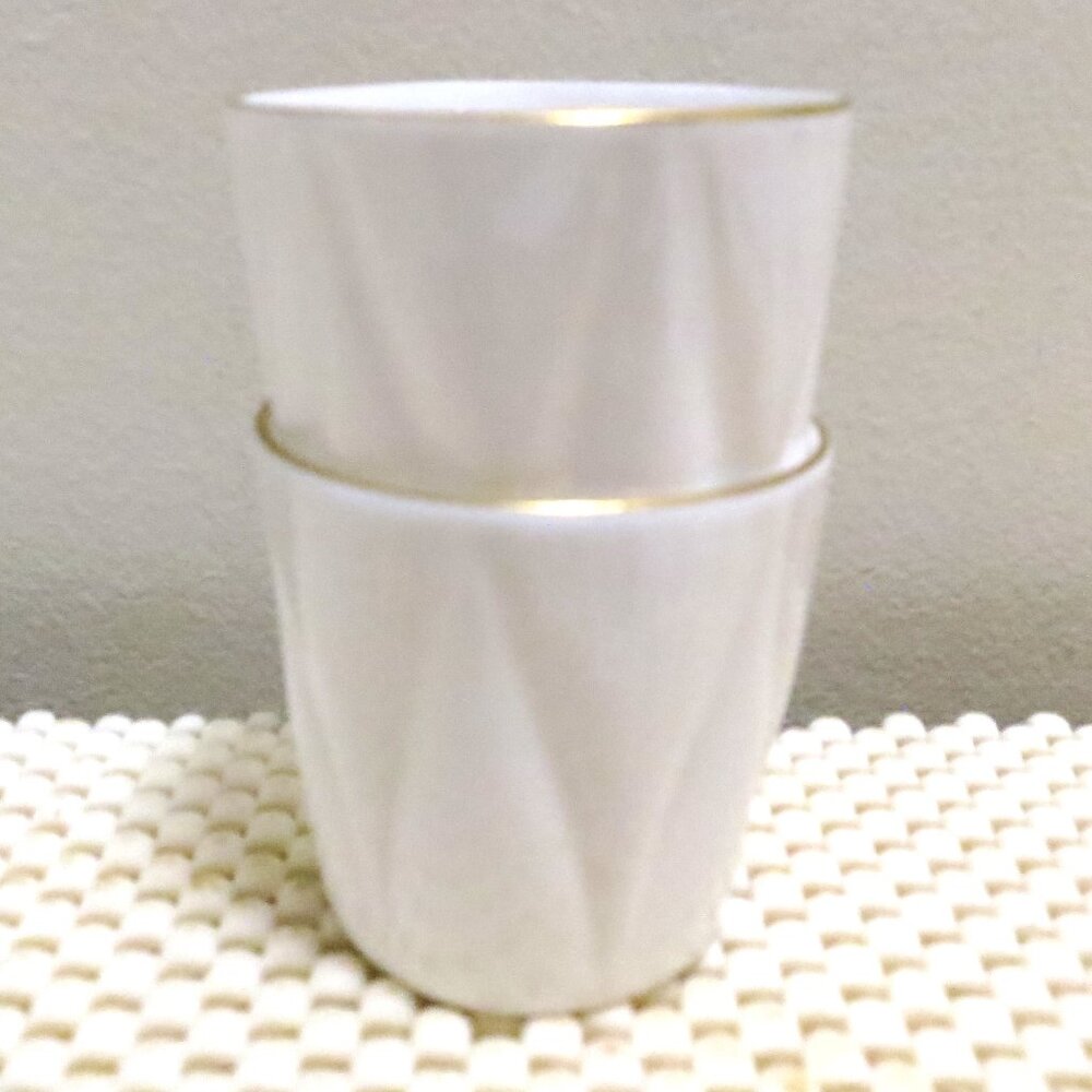 Shelley Dainty White Egg Cup X2 Bone China England